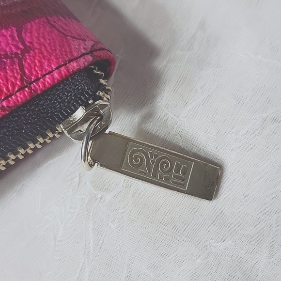 Pineda Covalin Istmo Large Full Zip Around Wallet Fuchsia & Hot Pink Floral - Picture 5 of 9